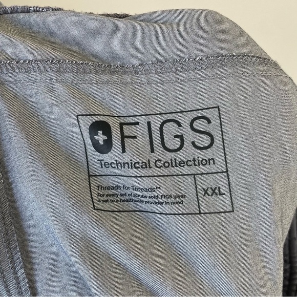 Figs Kade Cargo Scrub Pants - Picture 8 of 8